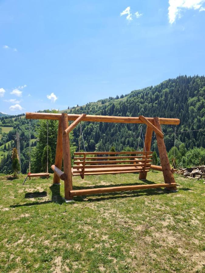 Apuseni Holidays Havasrekettye Kültér fotó