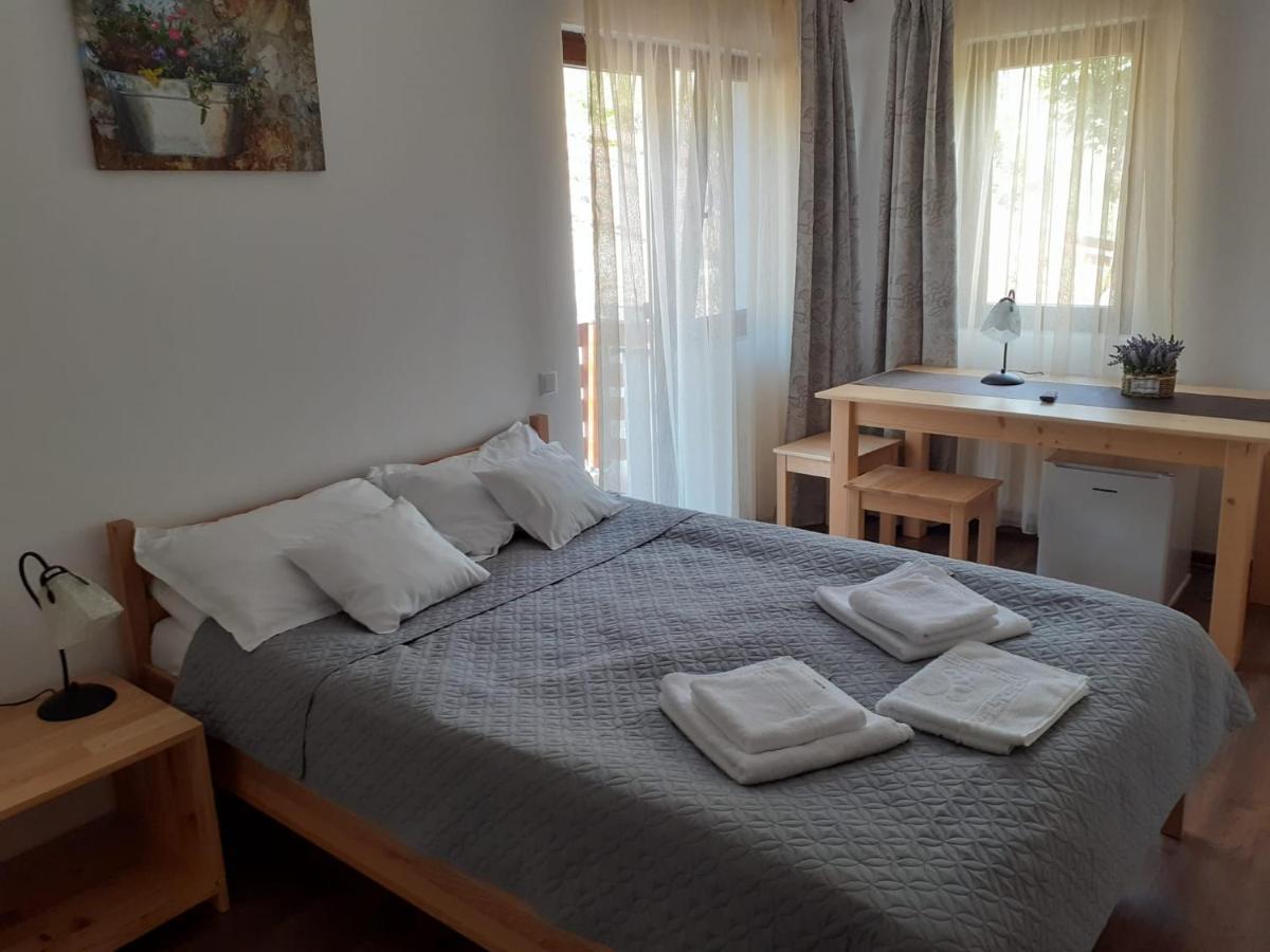 Apuseni Holidays Havasrekettye Kültér fotó